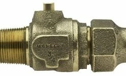 New 💯 Mueller Company 1-1/2 in. CC x MIPT Brass Corporation Stop 🧨